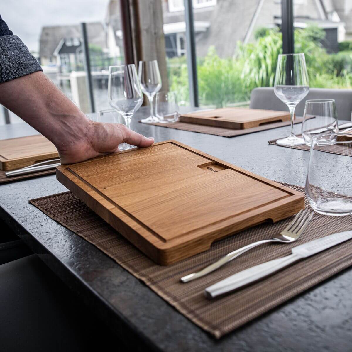 Dining Board Friends M - 33 cm - Image 2